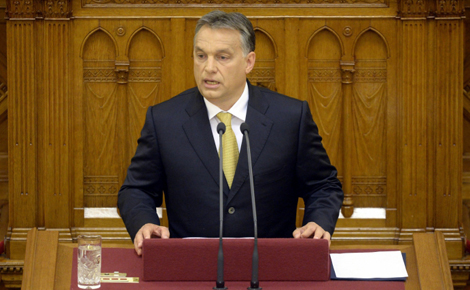 Orbán Viktor miniszterelnököt újraválasztotta a Parlament